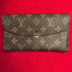 100% AUTHENTIC Louis Vuitton wallet